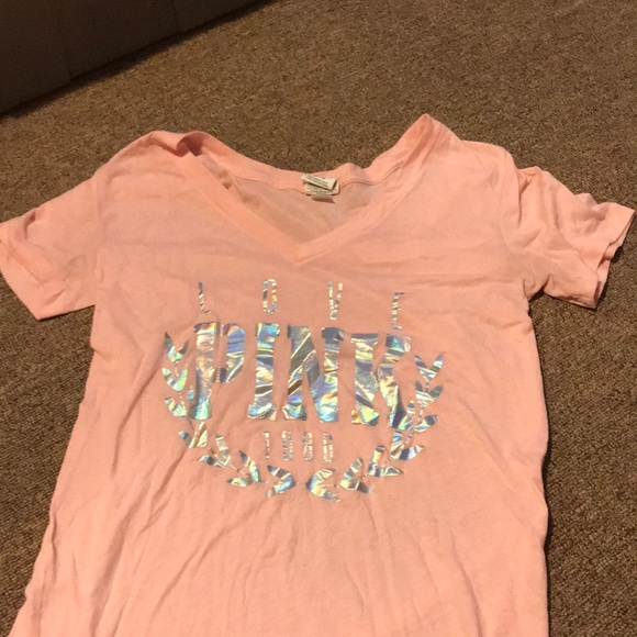 PINK Victoria's Secret Tops - Victoria’s Secret PINK T-shirt PINK Victoria's Secret Tops - Victoria’s Secret PINK T-shirt